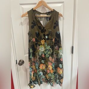 Size M loft dress